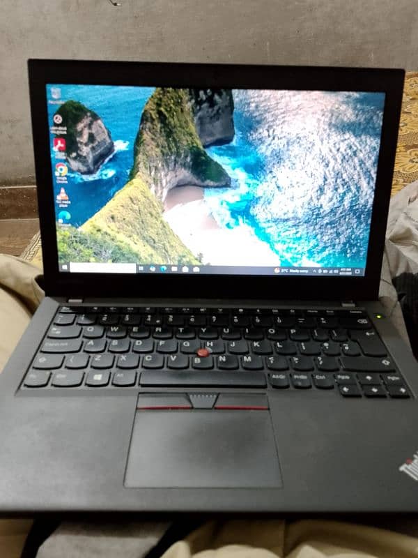 Lenovo Core i5 7th 4