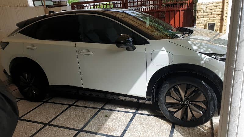 Nissan Ariya B6 Limited 2022 3