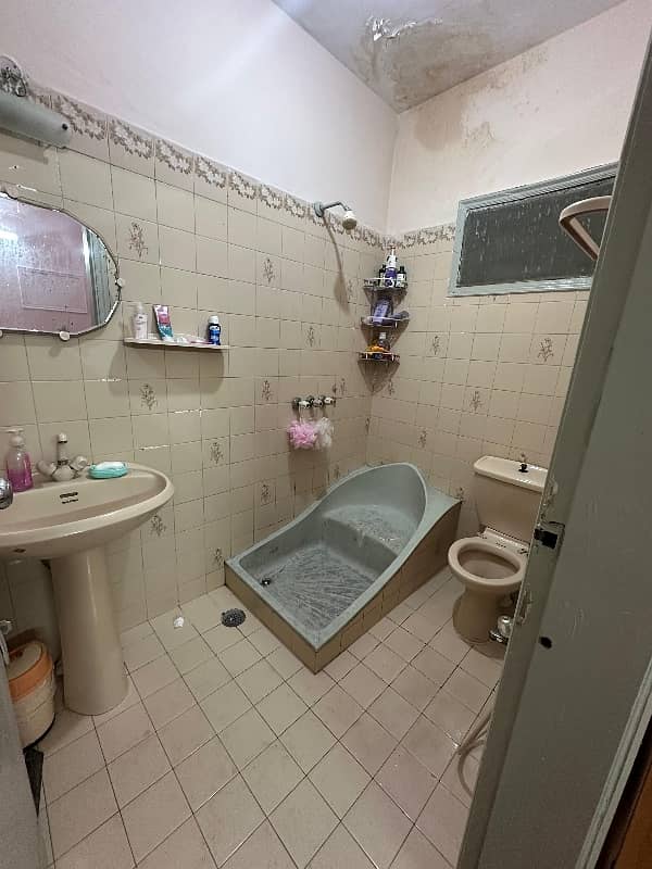 Buying A Lower Portion In Gulshan-e-Jamal Karachi? 12