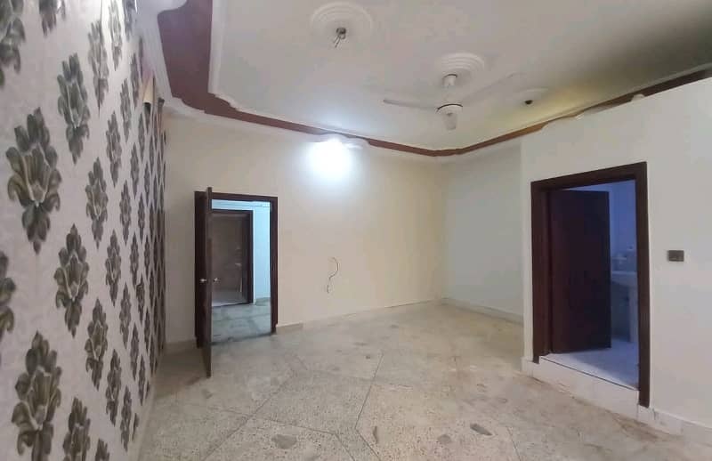 2700 Square Feet Lower Portion In Gulshan-E-Jamal Town Of Karachi Is Available For Rent 6