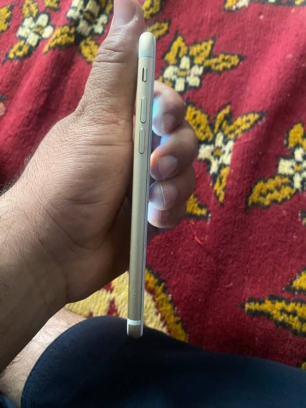 iphone 7 bypass 128GB Gold 3
