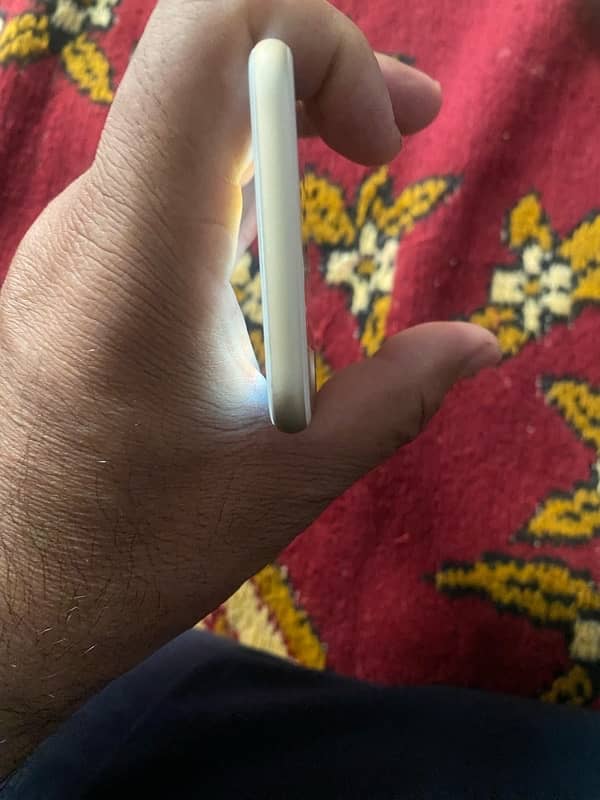 iphone 7 bypass 128GB Gold 4