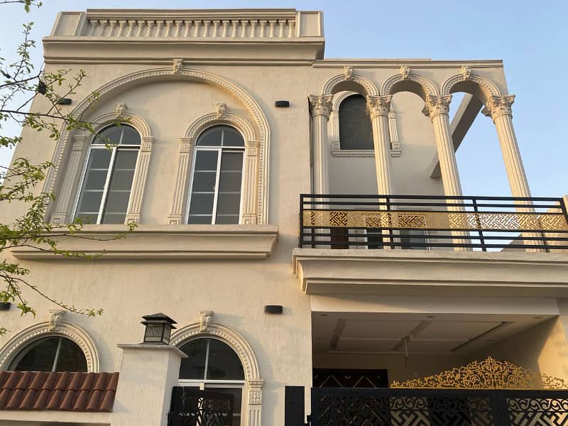 [Original Pictures] We Are Offering 5 Marla Beautiful House In Bahria Orchard Lahore, Eastern Ext. _ 0