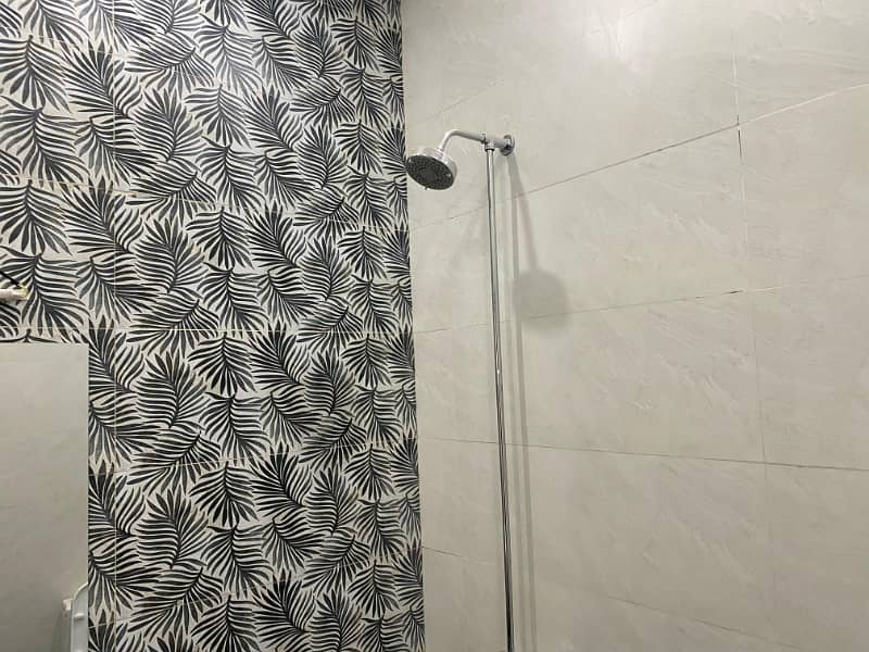 [Original Pictures] We Are Offering 5 Marla Beautiful House In Bahria Orchard Lahore, Eastern Ext. _ 2
