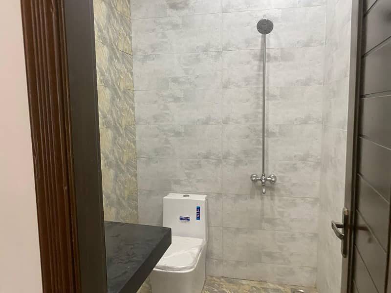 [Original Pictures] We Are Offering 5 Marla Beautiful House In Bahria Orchard Lahore, Eastern Ext. _ 12