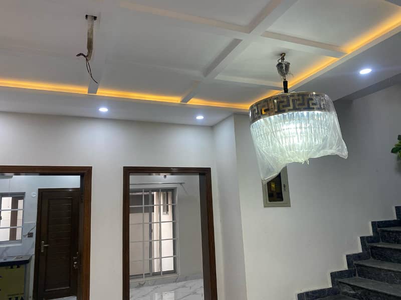 [Original Pictures] We Are Offering 5 Marla Beautiful House In Bahria Orchard Lahore, Eastern Ext. _ 33