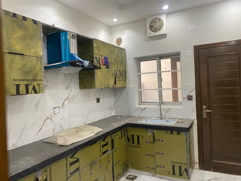 [Original Pictures] We Are Offering 5 Marla Beautiful House In Bahria Orchard Lahore, Eastern Ext. _ 37
