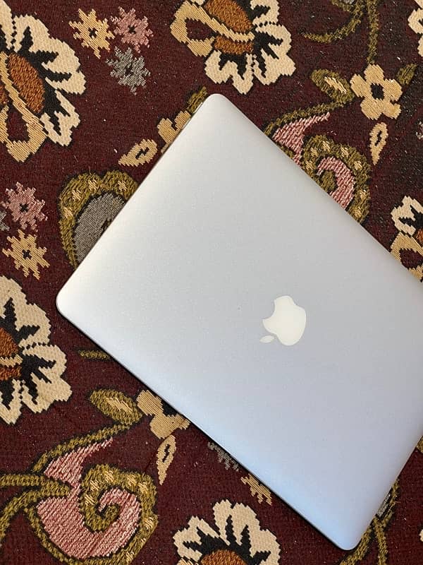 Apple Macbook Air 2011 5