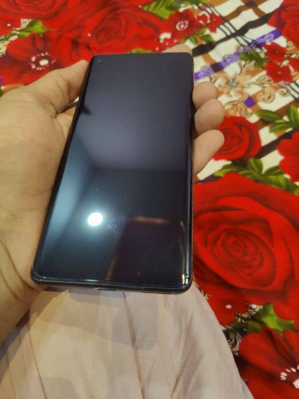 one Plus 8 5g 8gb+128gb 6