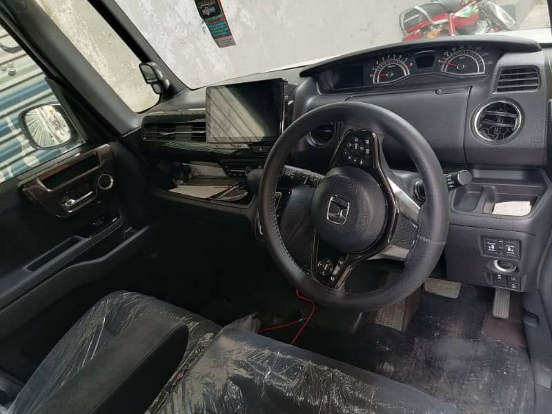 Honda N Box Custom 2020 3