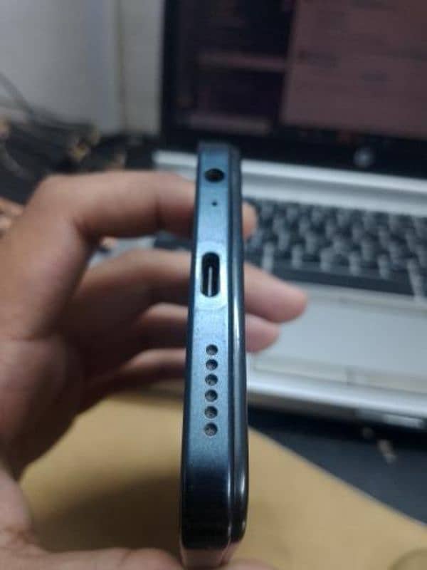 Itel A70 Pro 12/256 7