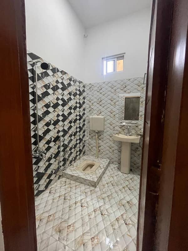 13 Marla Luxury house available for sale in wapda Town peshawar 32