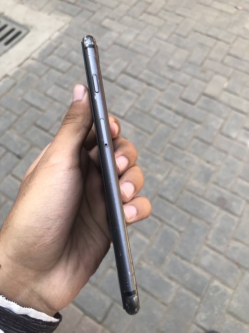 iPhone 8 Plus 64 Gb Non PTA 2