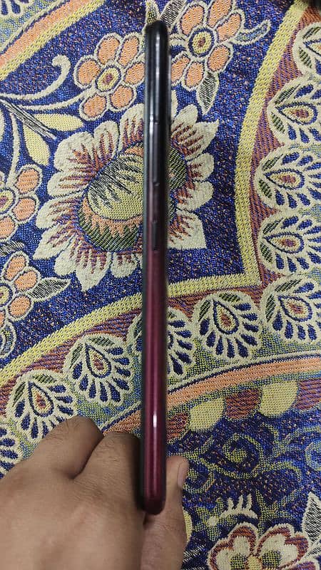 Infinix Hot 10 6GB/ 128GB with Original Box Lush Condition 6