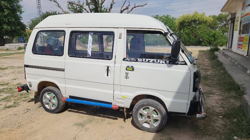 Suzuki Bolan 2010 1