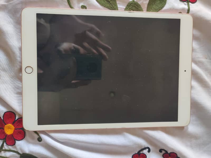 I pad 8 generation 32 gb 5