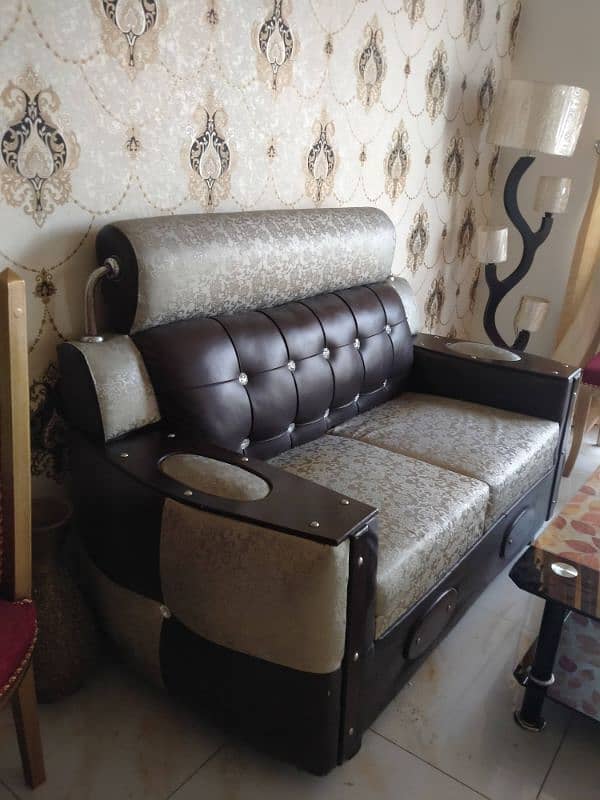 6 seater sofa set. . 3
