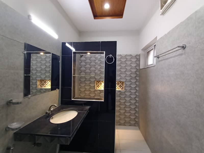 10 Marla Double Unit House For Rent in Gulraiz near Bahria Town 2