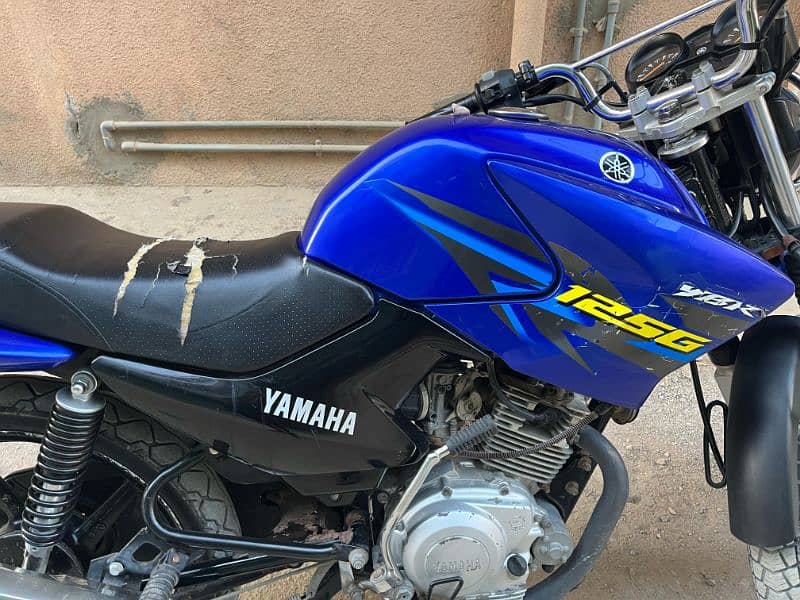 YAHAMA YBR 125G 12