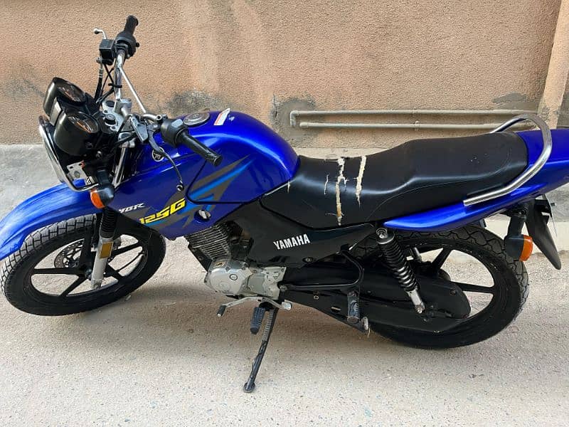YAHAMA YBR 125G 15