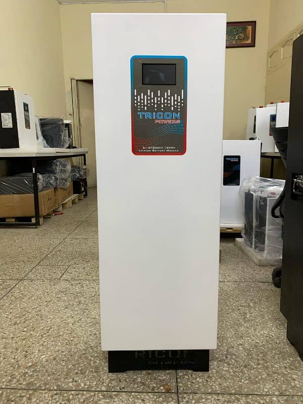 lithium batteries available 51.2v-300ah available 0