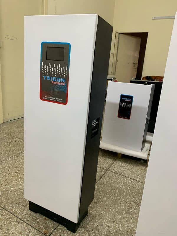 lithium batteries available 51.2v-300ah available 2
