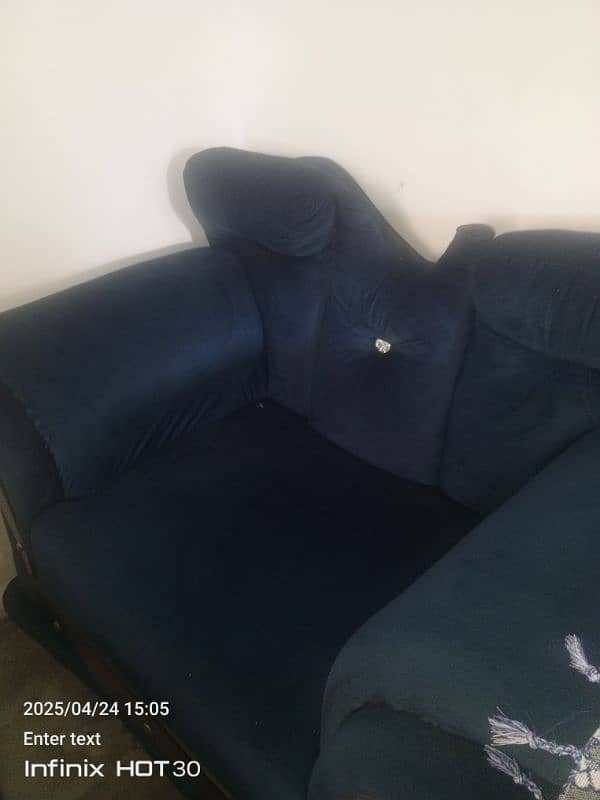 new condition sofa 2