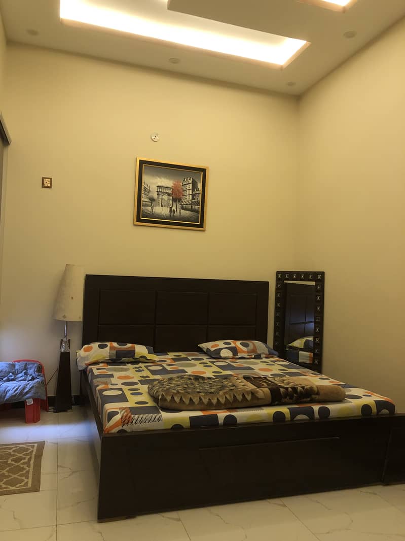 Double bed with 3 door wardrobe 0