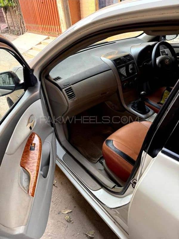 Toyota Corolla XLI 2011 4