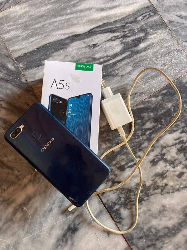 Oppo A5s 0