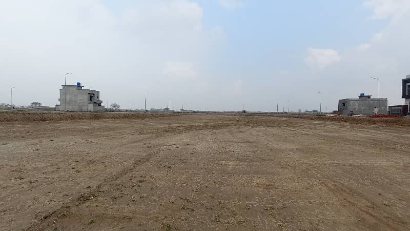 10 Marla Plot For Sale 11