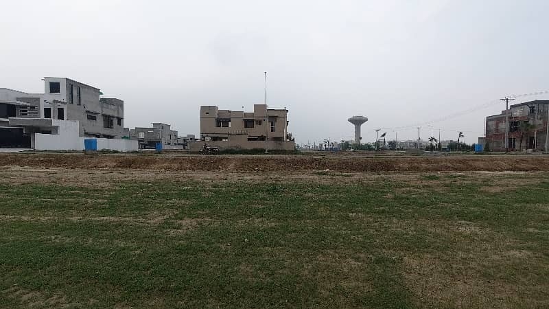 10 Marla Plot For Sale 14