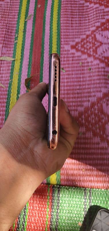 vivo v15 with popup selfie camera 2
