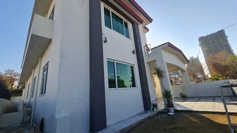 1 Kanal Triple Unit House for Rent in DHA PHASE-2 Islamabad 5
