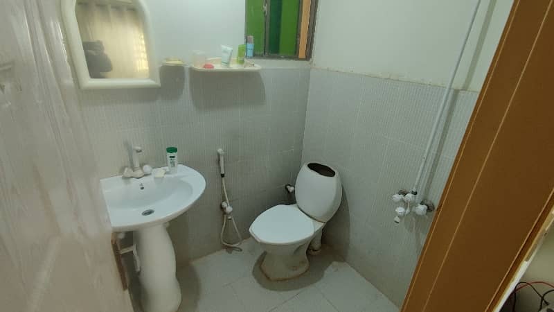 Lakhani Fantasia Drawing And Dinning Flat Available For Sell Near RHIM JHIM TOWER Scheme 33 6