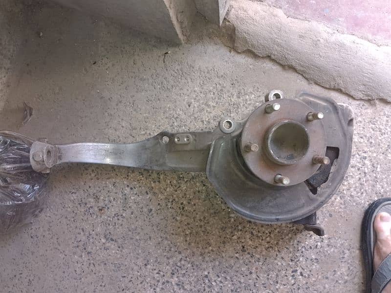 Front wheel hub and spindle 2