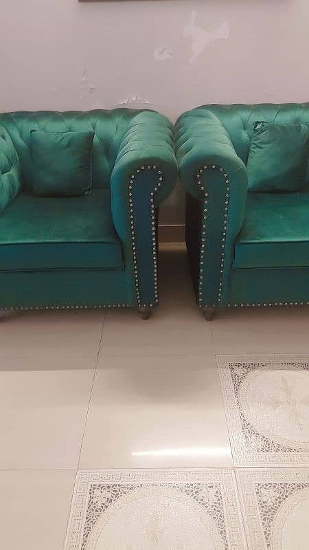 5 seater emerald green sofa set 0