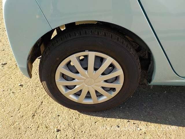 Daihatsu Mira L 2023 6