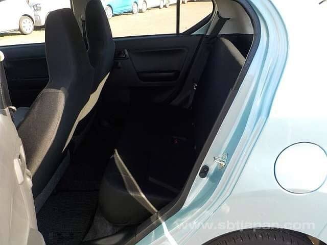 Daihatsu Mira L 2023 15