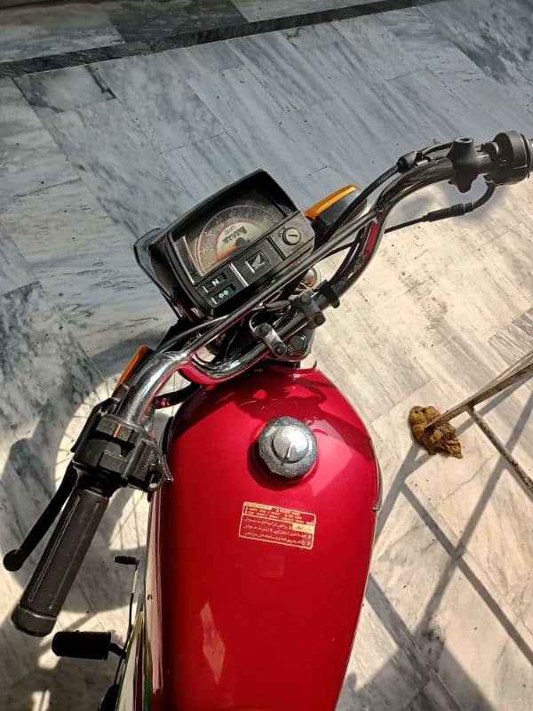 Honda 2023 model  Very Lush Condition 3