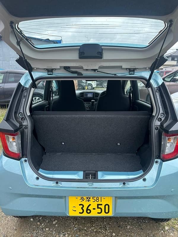 Daihatsu Mira LSAIII 2022 9