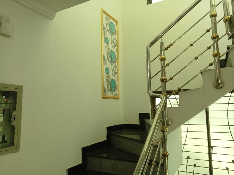 11MARLA BRAND NEW HOUSE FOR RENT CENTRAL BLOCK FIRST ENTRY VISIT ANY TIME MORE DETAILS CONTACT ME 10
