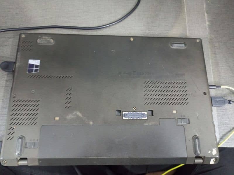 core i5 5th generation 8 gb ram 200 gb storage 4