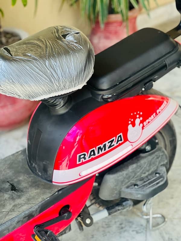 scooter brand new 4