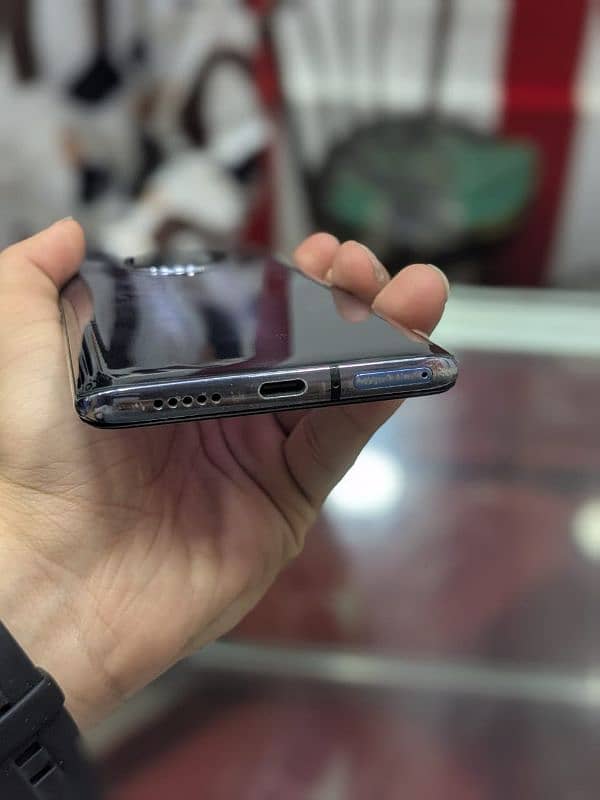 OnePlus 7T   Dual Sim  8 / 128 GB 5