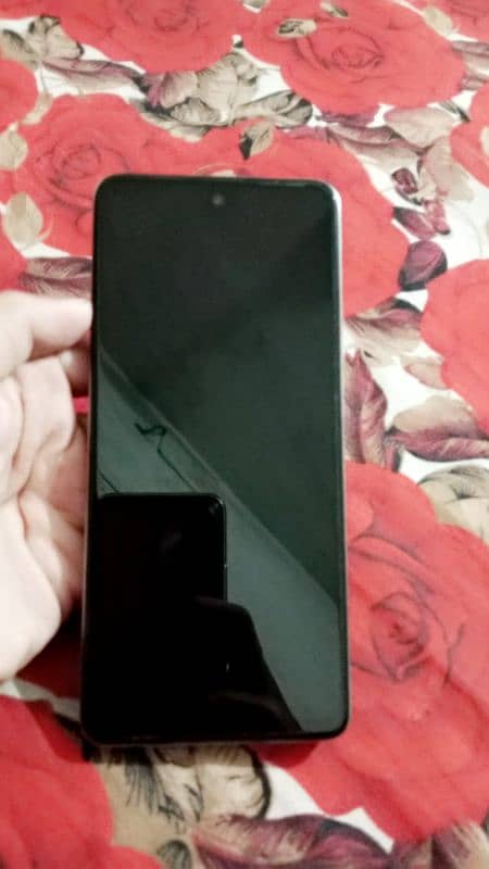 Infinix hot 40 pro A one mobile hy 10/10 8/256 4