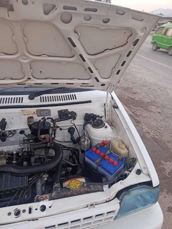 Suzuki Mehran VXR 2017 13