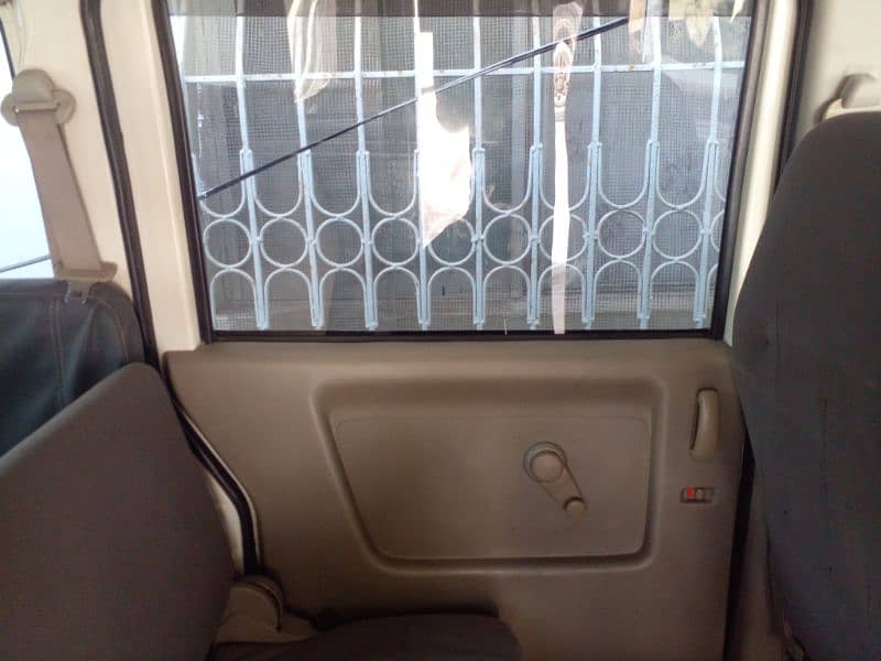 Suzuki Every Wagon 2011 10