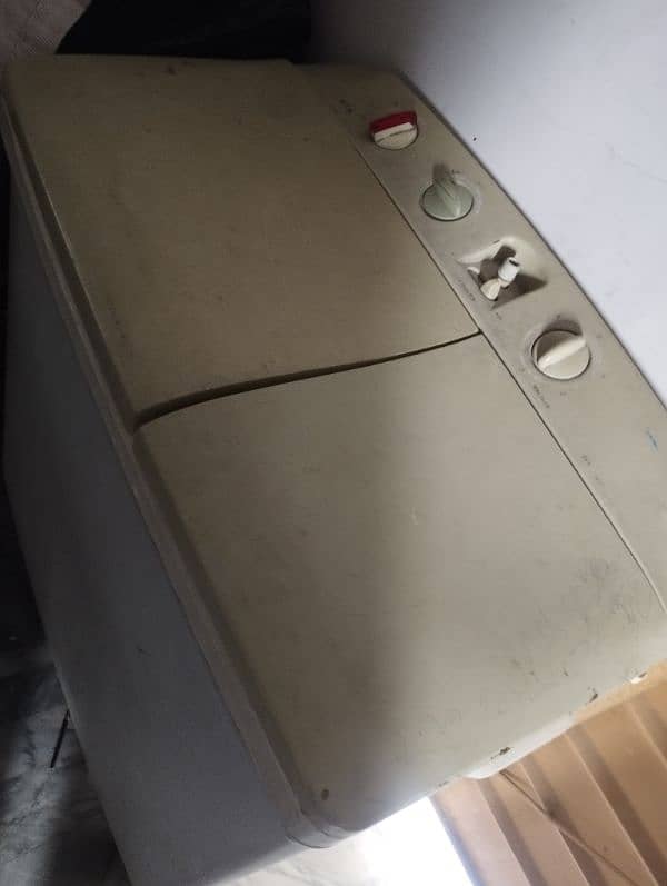 dowlanc washing machine with dryer 3