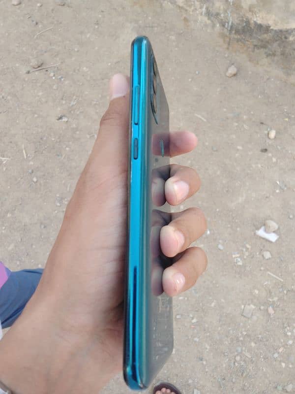 Dcode bold 3